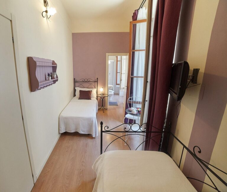 Da Vinci Room, Two Single Beds - B&B Di Piazza Del Duomo Florence